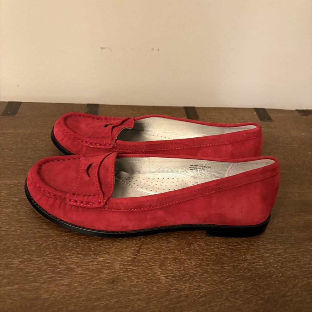 L.L.Bean Shoes Womens Size 7 Red Suede Penny Loafers Slip On Flats Comfort